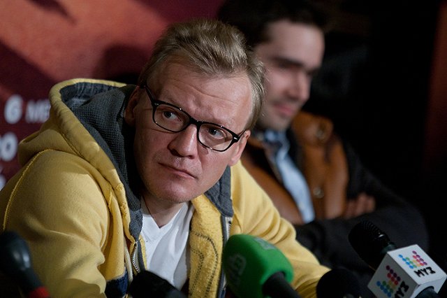 Россиян возмутили слова уехавшего в Канаду актера Алексея Серебрякова