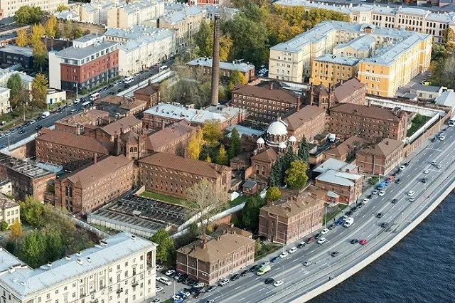Фотографа Лошагина вывезли в Екатеринбург, спасая от расправы