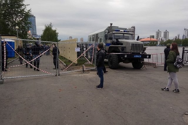 Высокинский: Опрос по вопросу сквера пройдет на официальном портале города