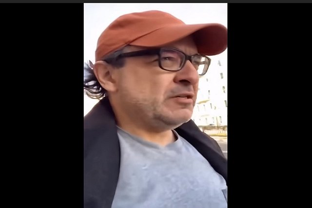 «Вышел на связь». СБУ отпустила чилийского журналиста Гонсало Лиру