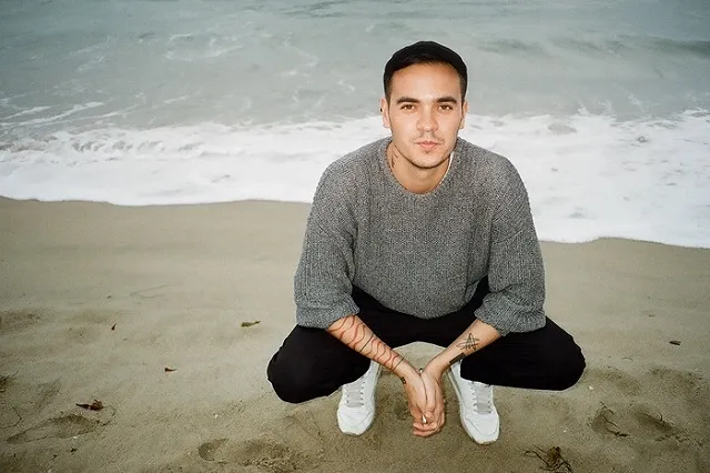 Журналист-гей обвинил Жириновского в домогательствах