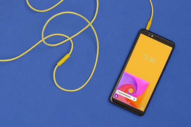 «Яндекс» презентовал свой первый смартфон