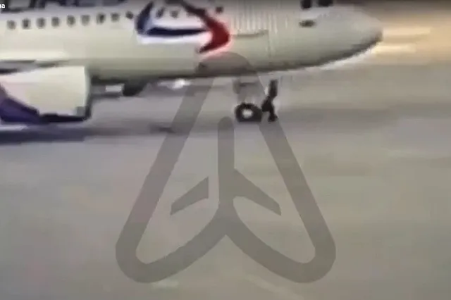 Остатки ноги начали гноиться: стало известно о состоянии техника, которого в Кольцово задавил самолёт