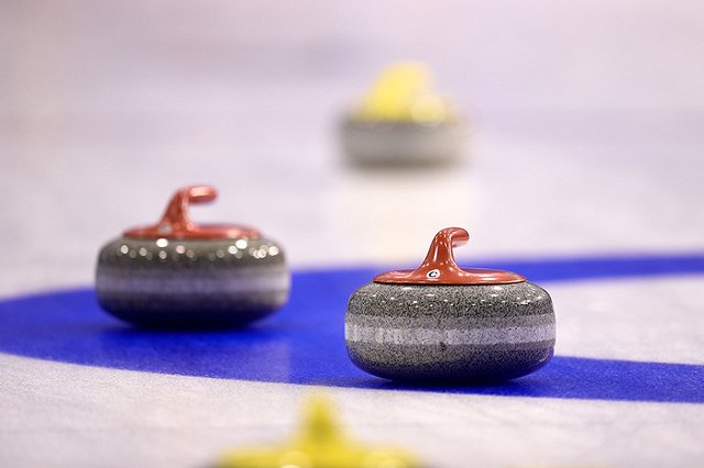 Сборная России по керлингу стала чемпионом мира в миксте