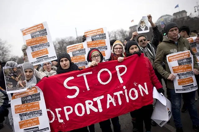 Германия анонсировала массовую депортацию беженцев