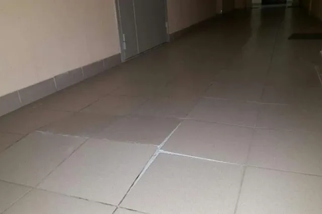 Жильцы в панике: в Екатеринбурге заходил ходуном многоквартирный дом