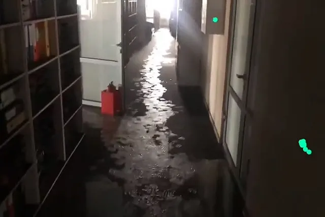 Арендатор офиса в горевшей высотке на Белинского показал ущерб