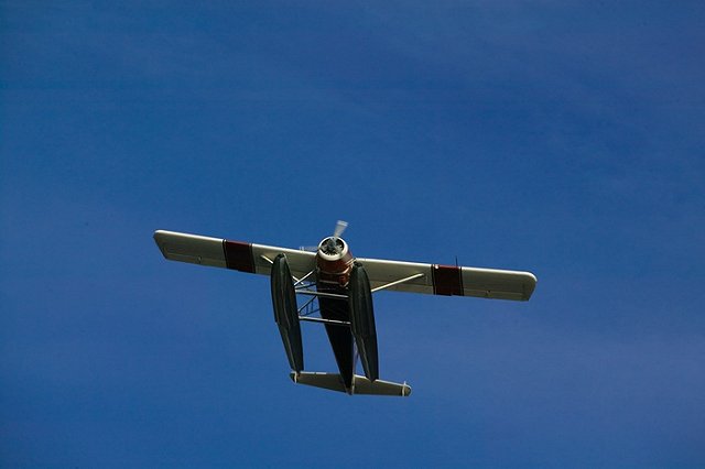 Два человека погибли в результате крушения гидросамолета под Ханты-Мансийском