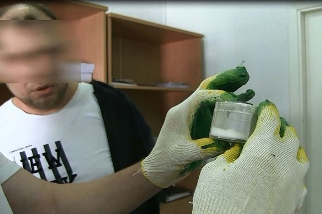 «Не тронь — я психический!». По подозрению в сбыте задержан мужина со справкой