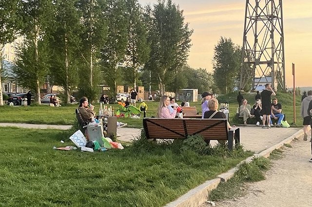 Не числом, а уменьем. Главный в мэрии по уборке города рассказал, как победить Грязьбург