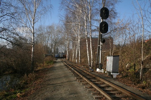 На перегоне около Кольцово электричка насмерть сбила подростка