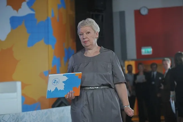 Ради астрономии в школах пожертвуют вторым иностранным языком