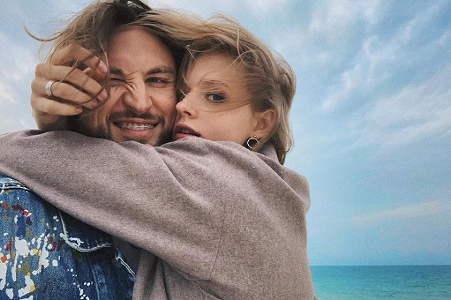 Актриса Александра Бортич вышла замуж за сына свердловского депутата