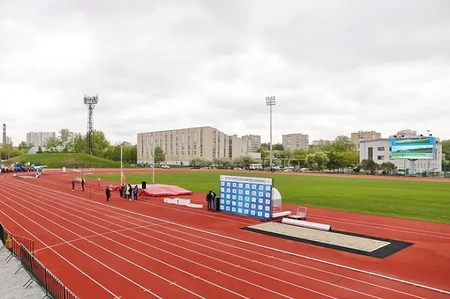 В Екатеринбурге торжественно открыли СК «Калининец»