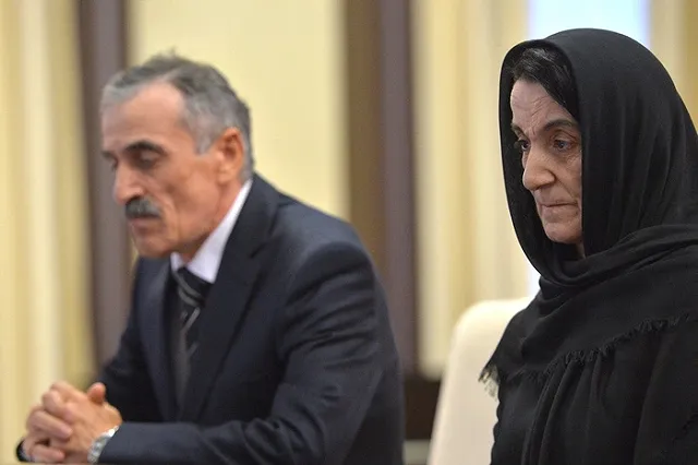 Президент встретился с родителями Героя России Магомеда Нурбагандова