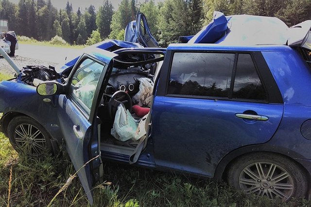 Под Нижними Сергами водитель Lifan залетел под фуру