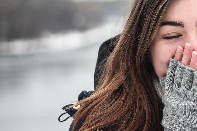 Выявлен новый симптом COVID-19, характерный только для вакцинированных