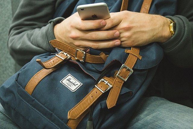 Екатеринбуржец оформил на спящего друга огромный кредит и забрал деньги