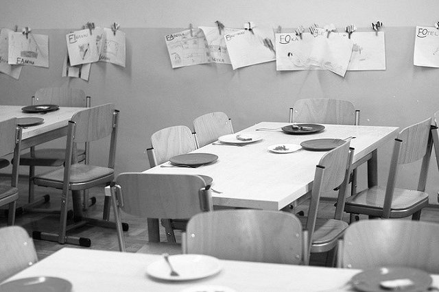 В детском саду Екатеринбурга детей кормили просроченными продуктами