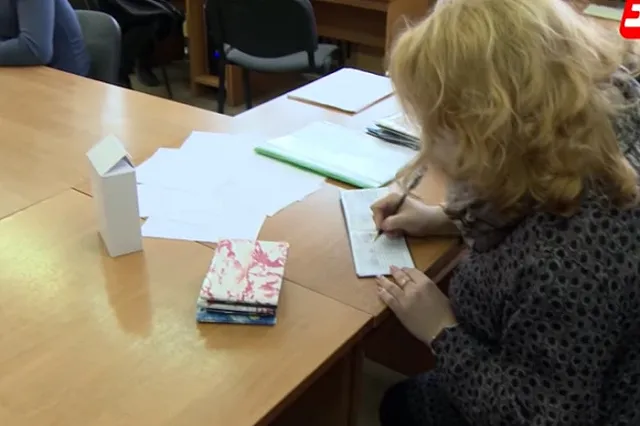 В Оренбурге за взятку преподавателю осуждена студентка