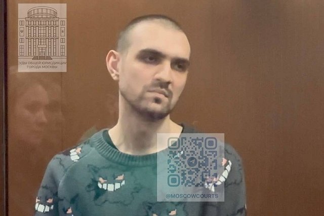 Шутивший о безногом военном в метро стендапер внесен в список террористов и экстремистов