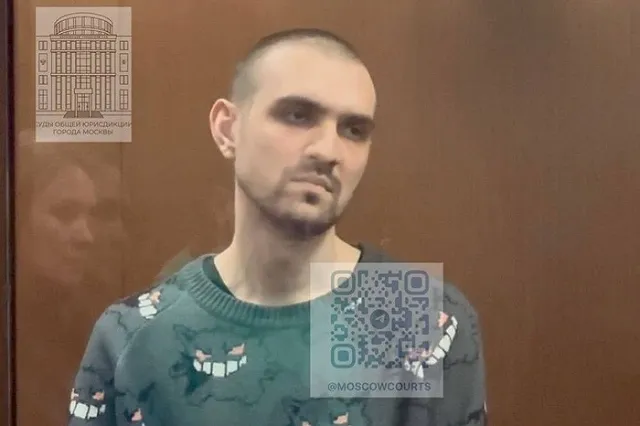 Шутивший о безногом военном в метро стендапер внесен в список террористов и экстремистов