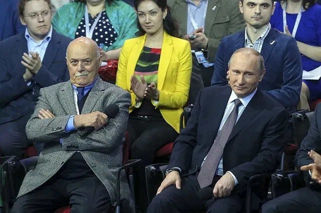 ОНФ: «Есть данные, что фашистские плакаты заказывало управление культуры»