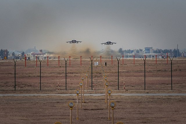 Турция подумает о предоставлении России своей авиабазы