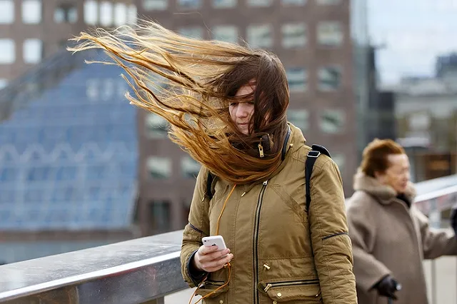 Власти Якутии назвали причиной крушения Ил-18 сильный боковой ветер