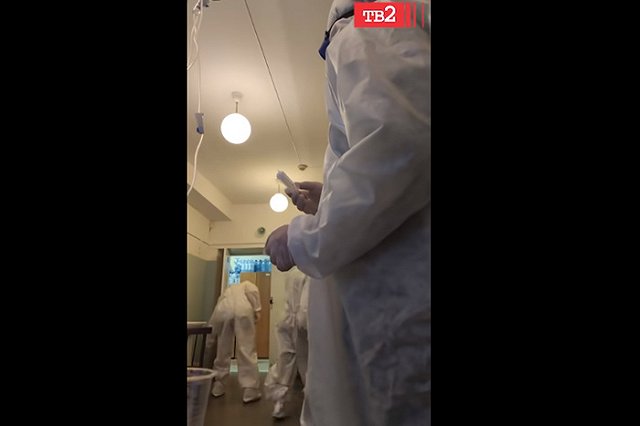 Внук, проникший в томскую больницу к лишенной ухода бабушке, рассказал о поступивших ему угрозах