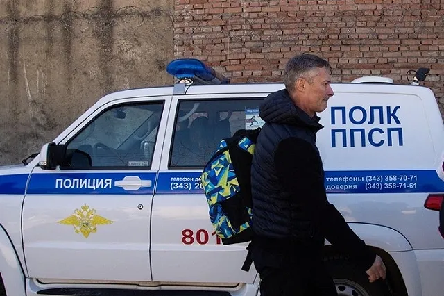 Ройзман* оплатил штраф за дискредитацию армии