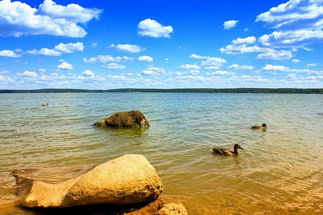 На Среднем Урале к 2024 году разрешат купаться в семи водоемах