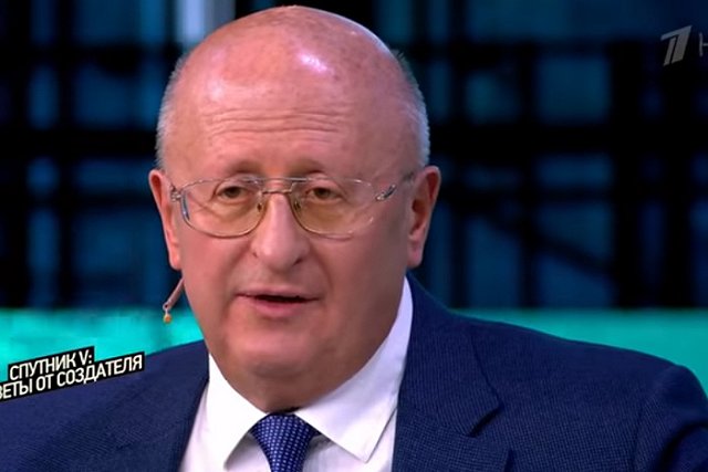 Гинцбург заявил о нулевой смертности после вакцинации «Спутником V»