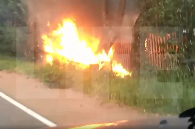 В Ленинградской области известный блогер сгорел вместе с подругой в ДТП
