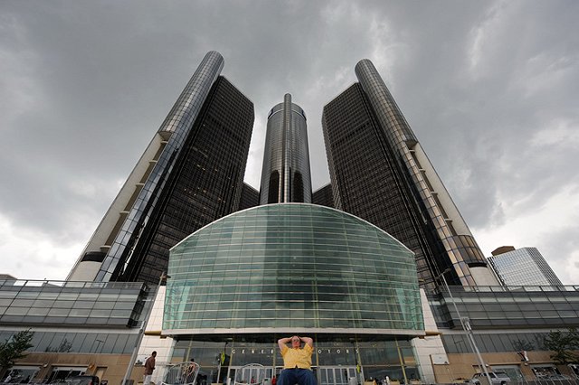 General Motors защитила детей от забывчивых родителей