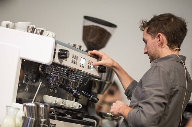 Рай для кофеманов. В Нижнем Тагиле наливают самый дешевый кофе в России