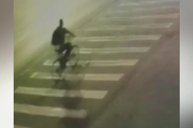 В Екатеринбурге мужчина поджег здание крупной электросетевой компании «Россети Урал»