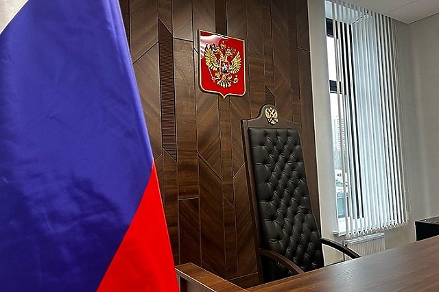 В Екатеринбурге вдова отсудила полмиллиона рублей за смерть мужа по пути на работу