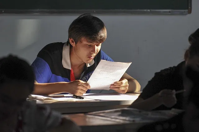 Рособрнадзор запретил прием в 11 негосударственных вузов и филиалов