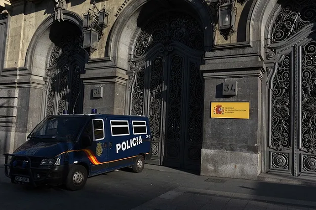 Полиция Мадрида освободила Браудера, задержанного по запросу РФ