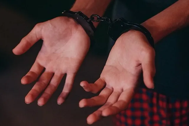 Невезучего налетчика на пункт микрозаймов будут судить в Екатеринбурге