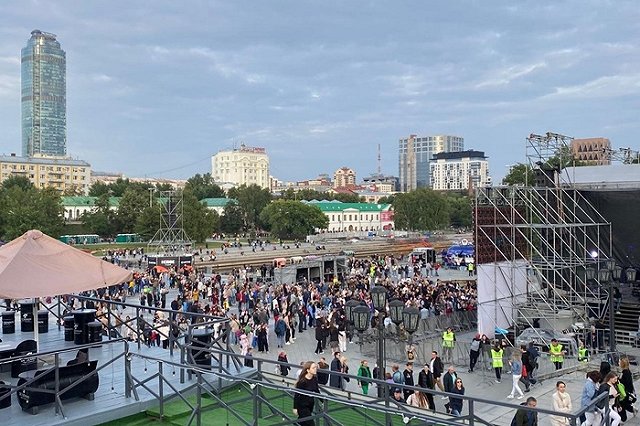 В связи с празднованием 300-летия в Екатеринбурге на неделю ограничат продажу алкоголя