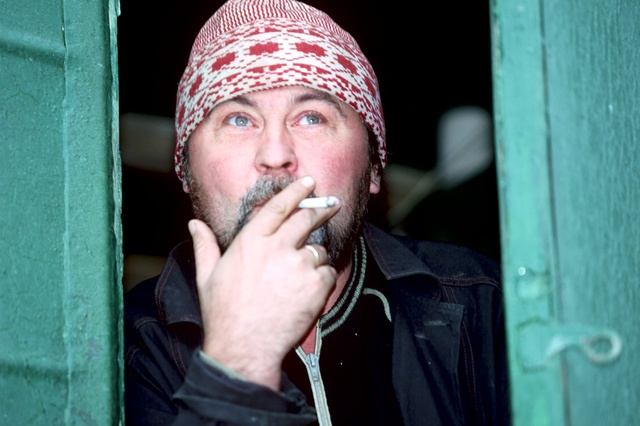 Пассажиры свердловских электричек жалуются на несоблюдение «анитабачного закона»