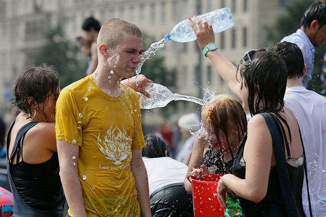 ГИБДД Екатеринбурга выступила со спецобращением к водителям