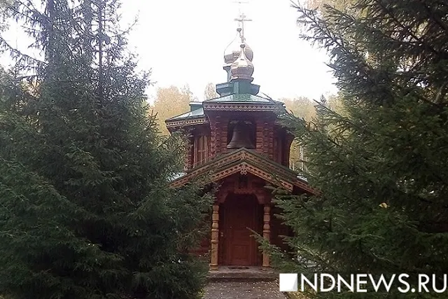 Александр Вараксин воцерковился — он построил храм, где служит алтарником