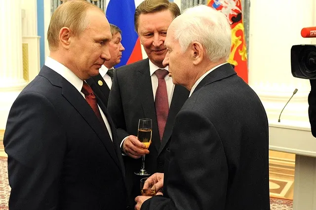 Сын гендиректора ОКБ «Новатор» покончил с собой в рабочем кабинете