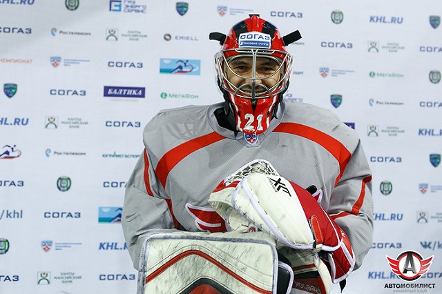 «Автомобилист» подписал контракт с Якубом Коваржем