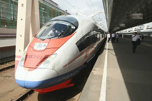 СМИ узнали о планах террористов столкнуть «Сапсаны» с помощью башмака