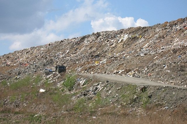 Изобретатель придумал способ снизить тарифы за вывоз и переработку мусора