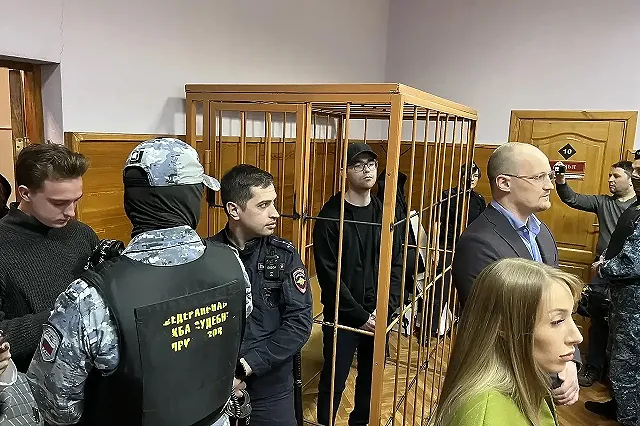 Суд запретил осужденному Денису Аллаярову работать в журналистике